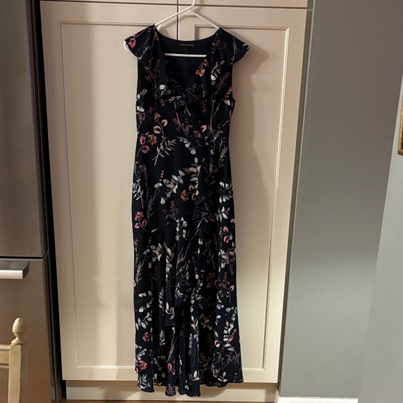 Banana Republic Dresses & Skirts - Banana Republic Navy Floral High- Low Dress Size 2P